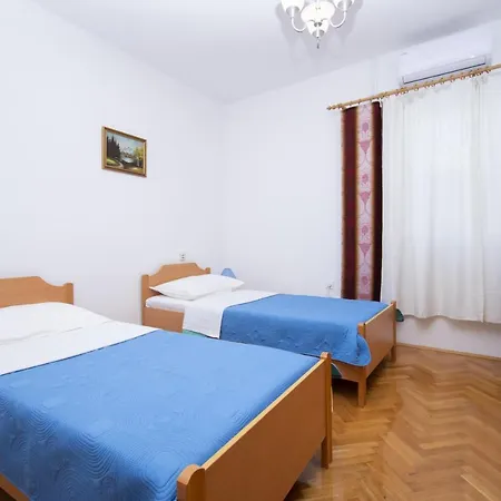 Apartment Monika *