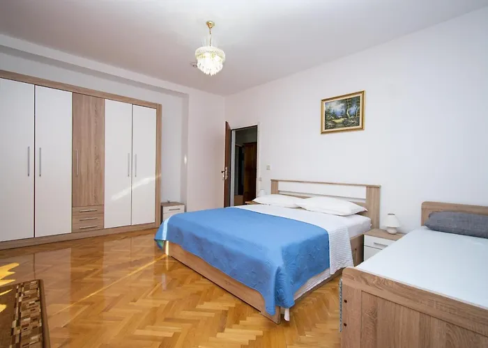 아파트 Monika 시베니크