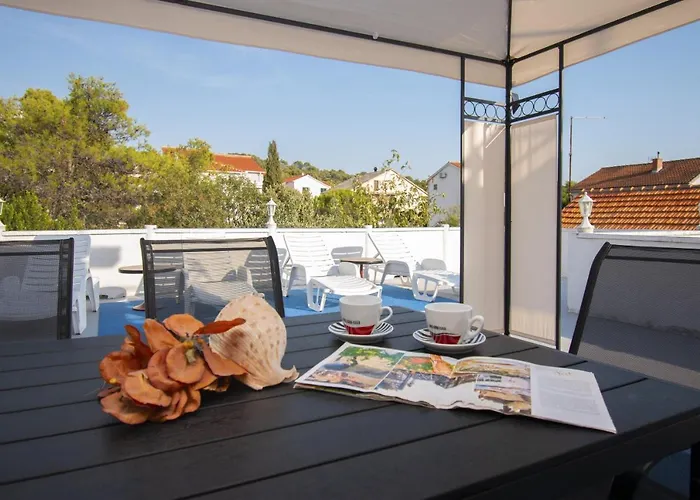 Monika * 시베니크